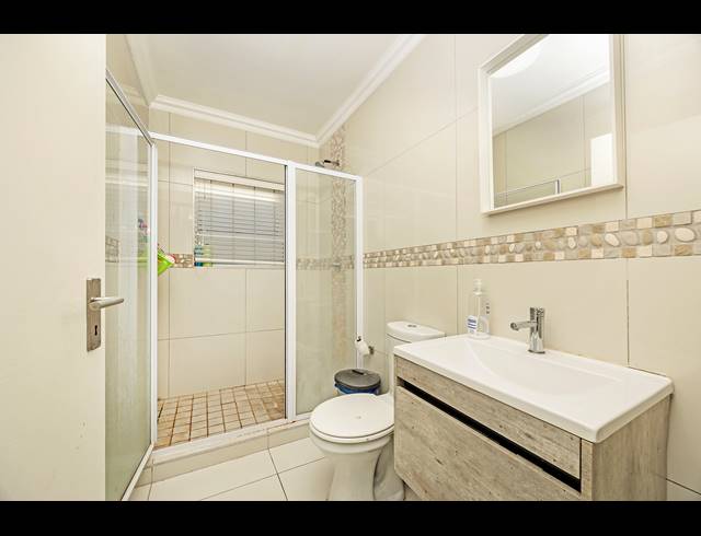 3 BEDROOM HOUSE FOR SALE IN ZONNENDAL